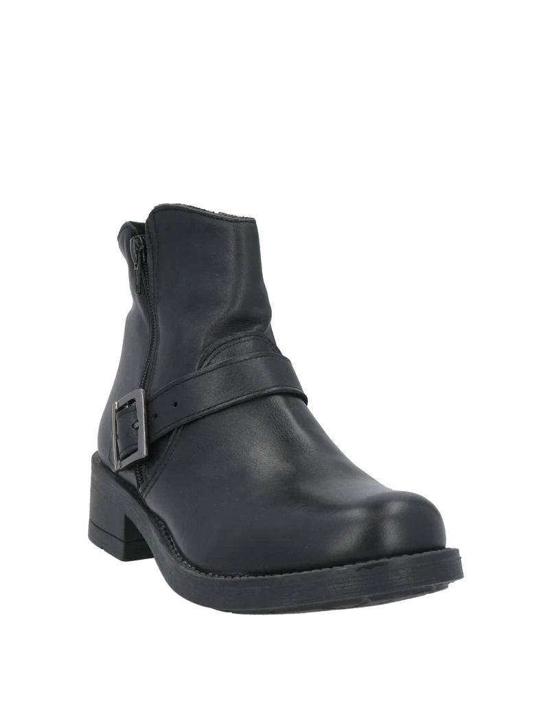 TSD12 Ankle boot 2