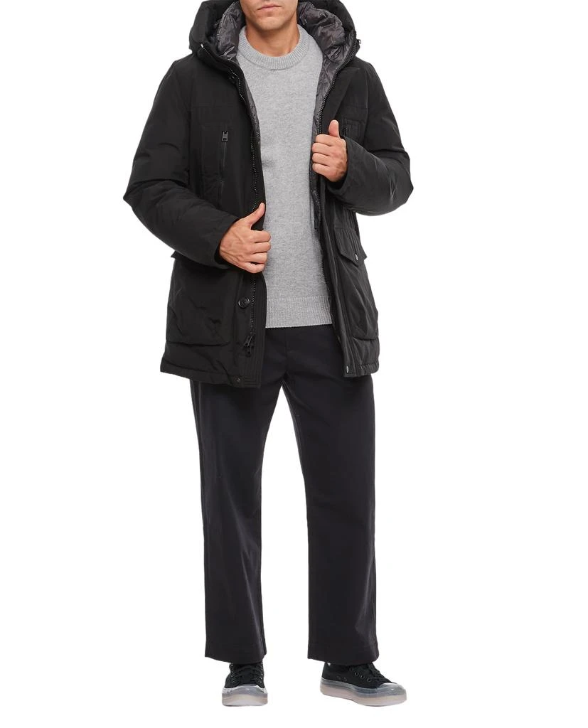 Woolrich Functional Black Parka With Hood 2