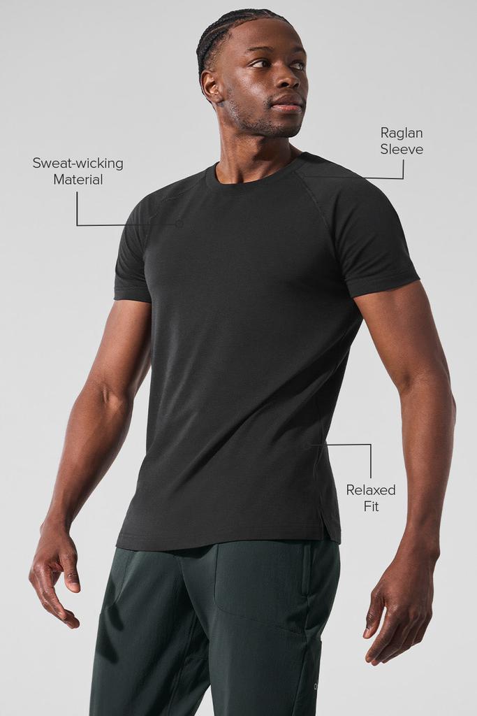 Alo Alo Vapor Crewneck Short Sleeve - Black - Outdoor Clothing