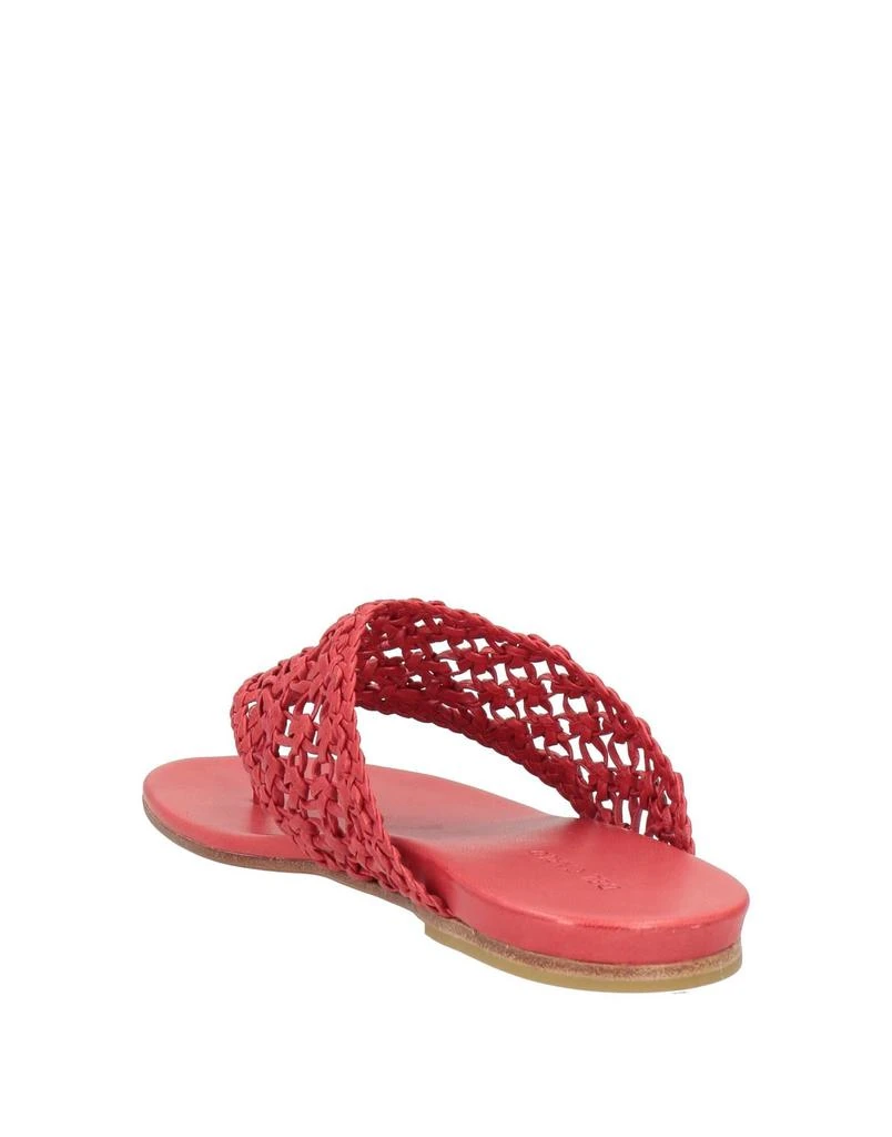 DEL CARLO Flip flops 3