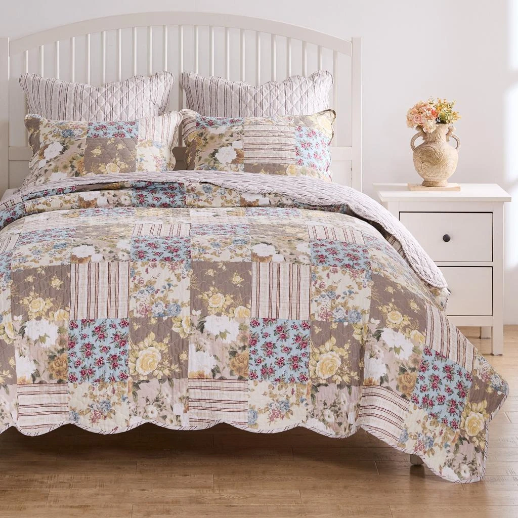 BreeBe French Country Quilt Set 3-Piece King/Cal King