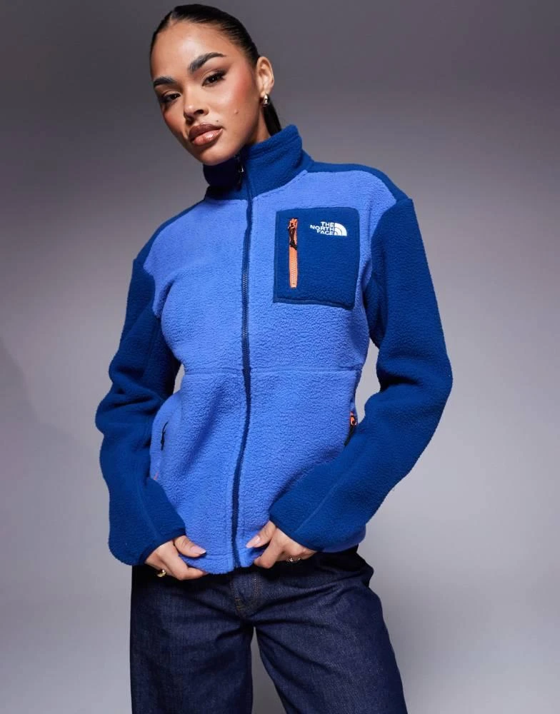The North Face The North Face Yumiori full zip fleece in blue 1