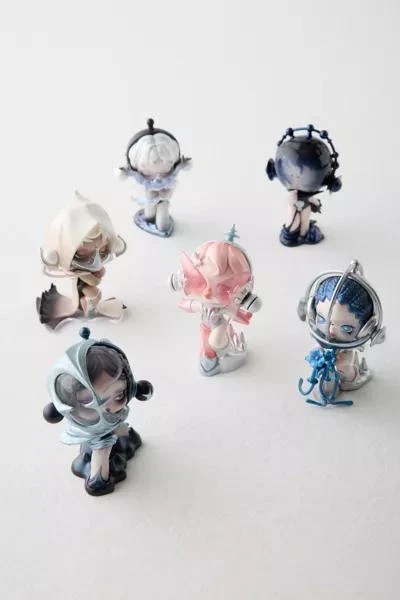 POP MART POP MART SKULLPANDA The Sound Series Blind Box Figure 1