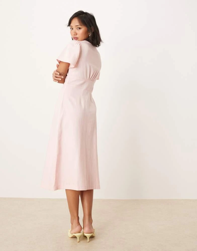 Nobody’s Child Petite Nobody's Child Petite Alexa denim midi dress in pink 4