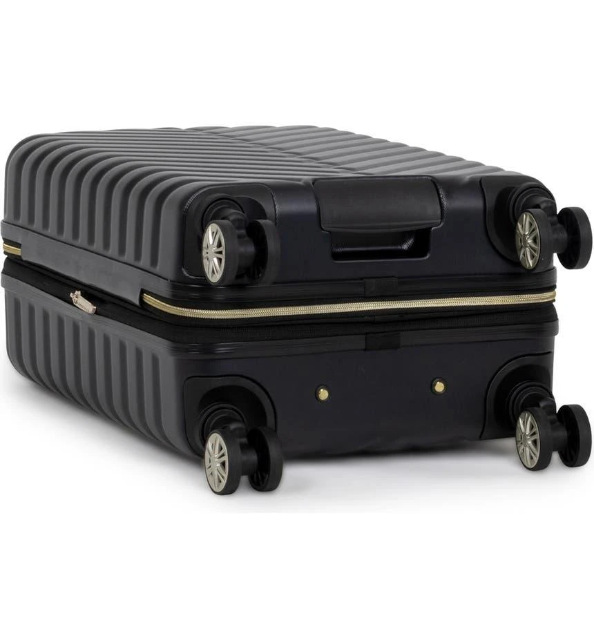 Kenneth Cole Madison Square Travel Two-Piece Set 6