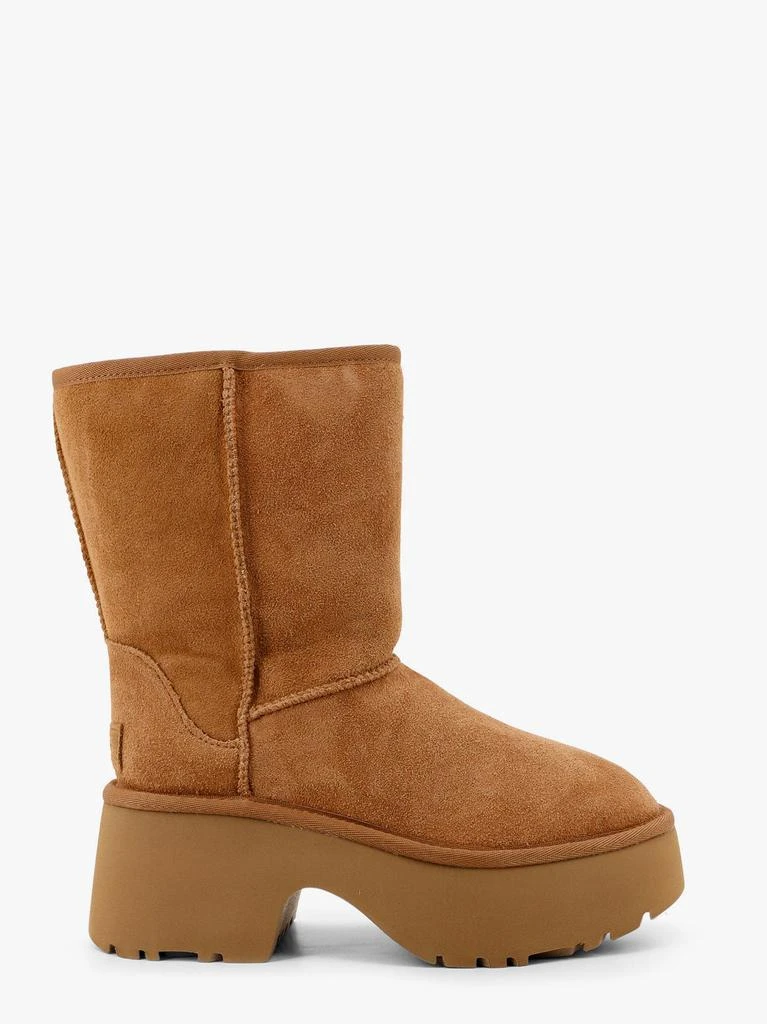 UGG W classic shorts new heights suede boots.usa reference size 1