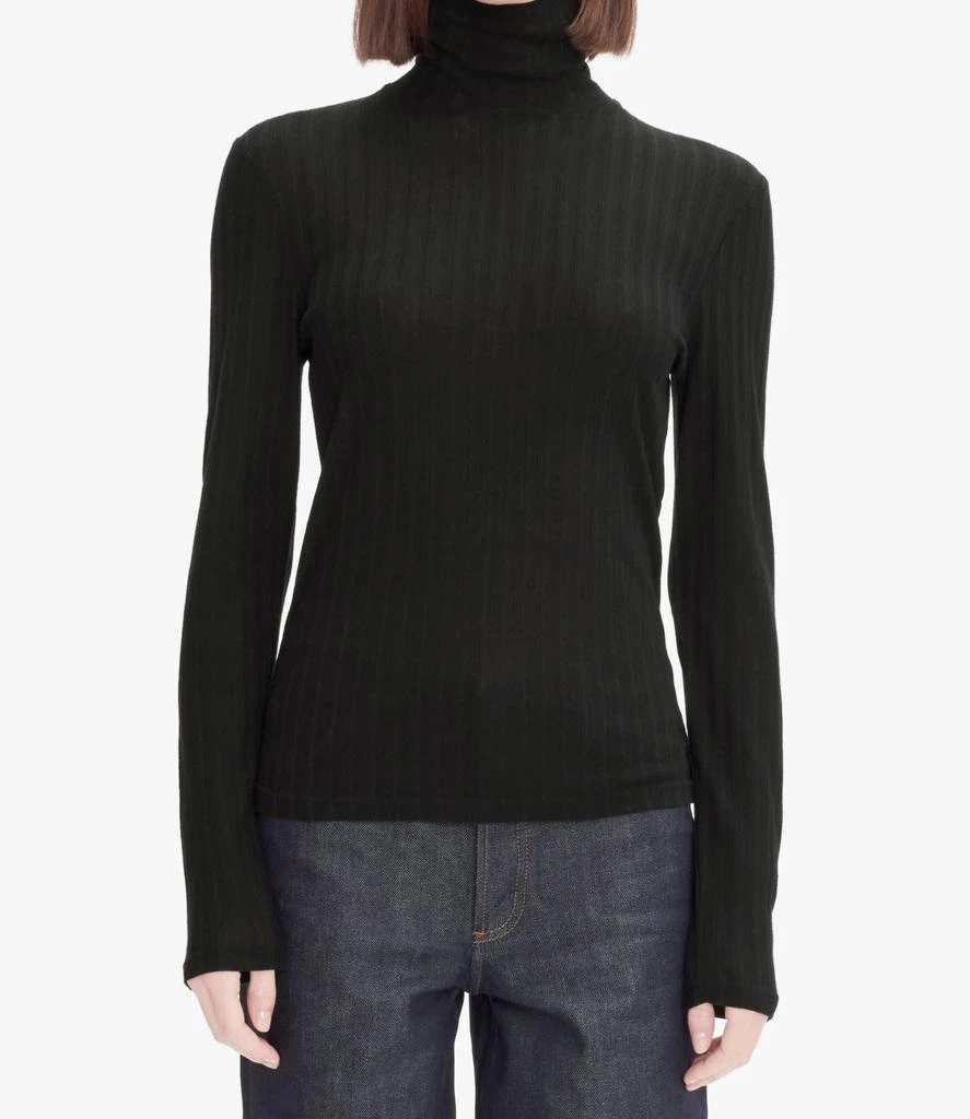A.P.C. Assia top 7