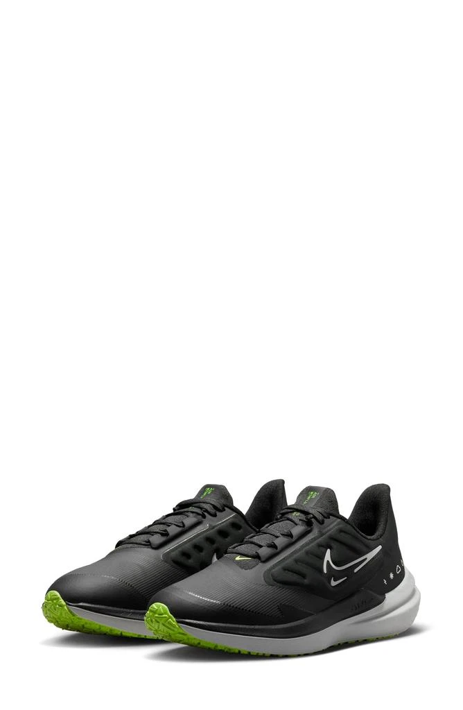 NIKE Air Winflo 9 Shield Running Shoe 1