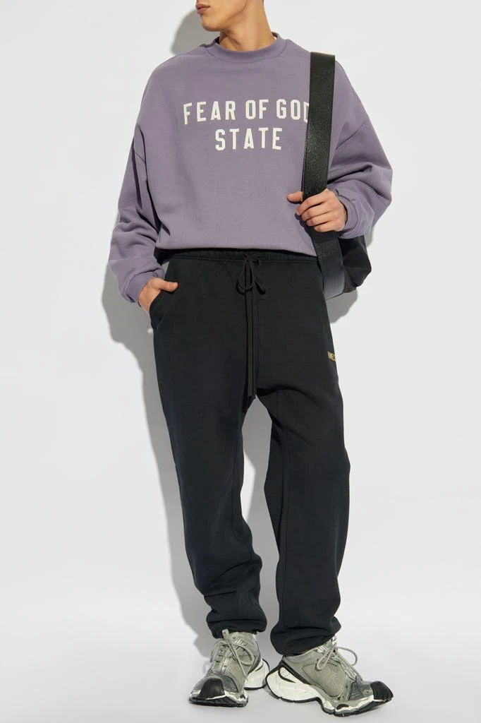 Essentials Sweatshirt with logo 2