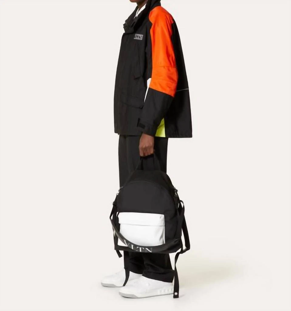 Valentino Valentino - Vltn Tag Nylon Short Coat 2