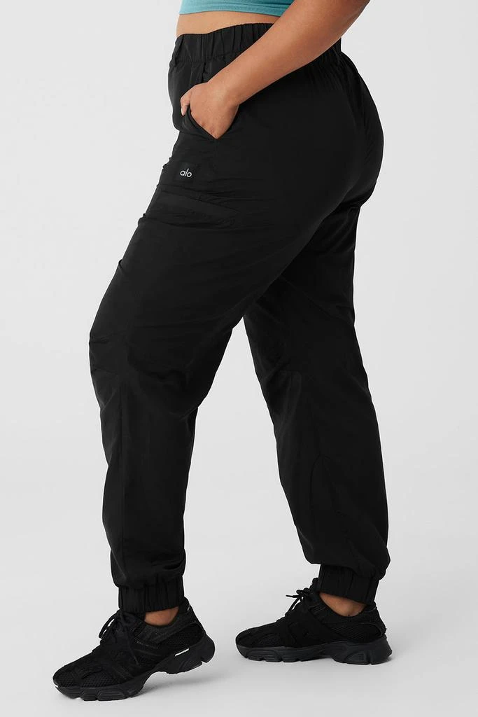Alo High-Waist Break Line Jogger - Black 8
