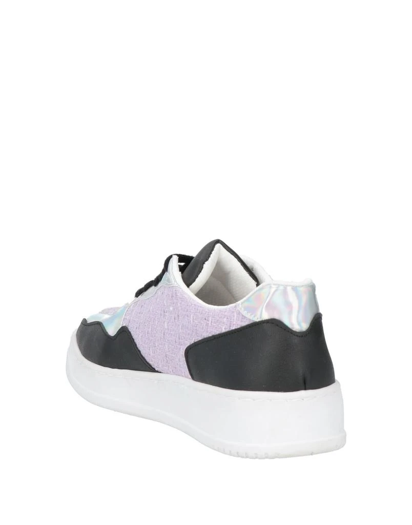 TSD12 Sneakers 3