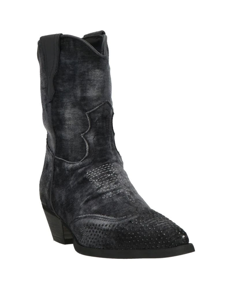 Zoe Ankle boot 2