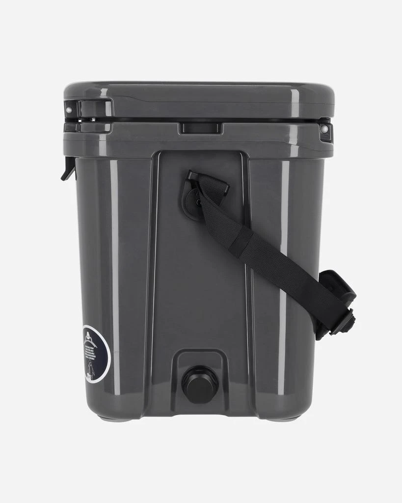 YETI Roadie 24 Cool Box Charcoal 2