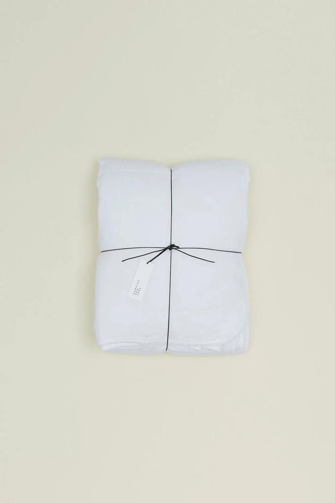 Hawkins New York Hawkins New York Simple Washed Linen Quilt