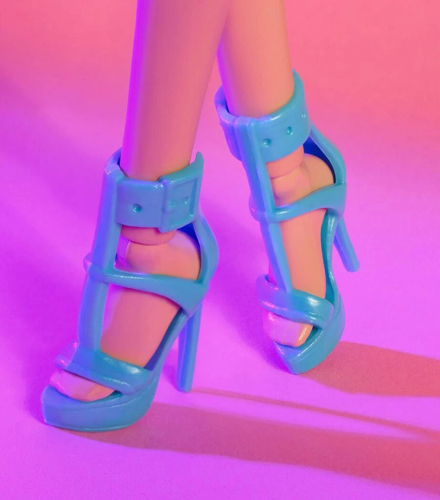 Barbie Looks No. 23 Barbie Doll 5