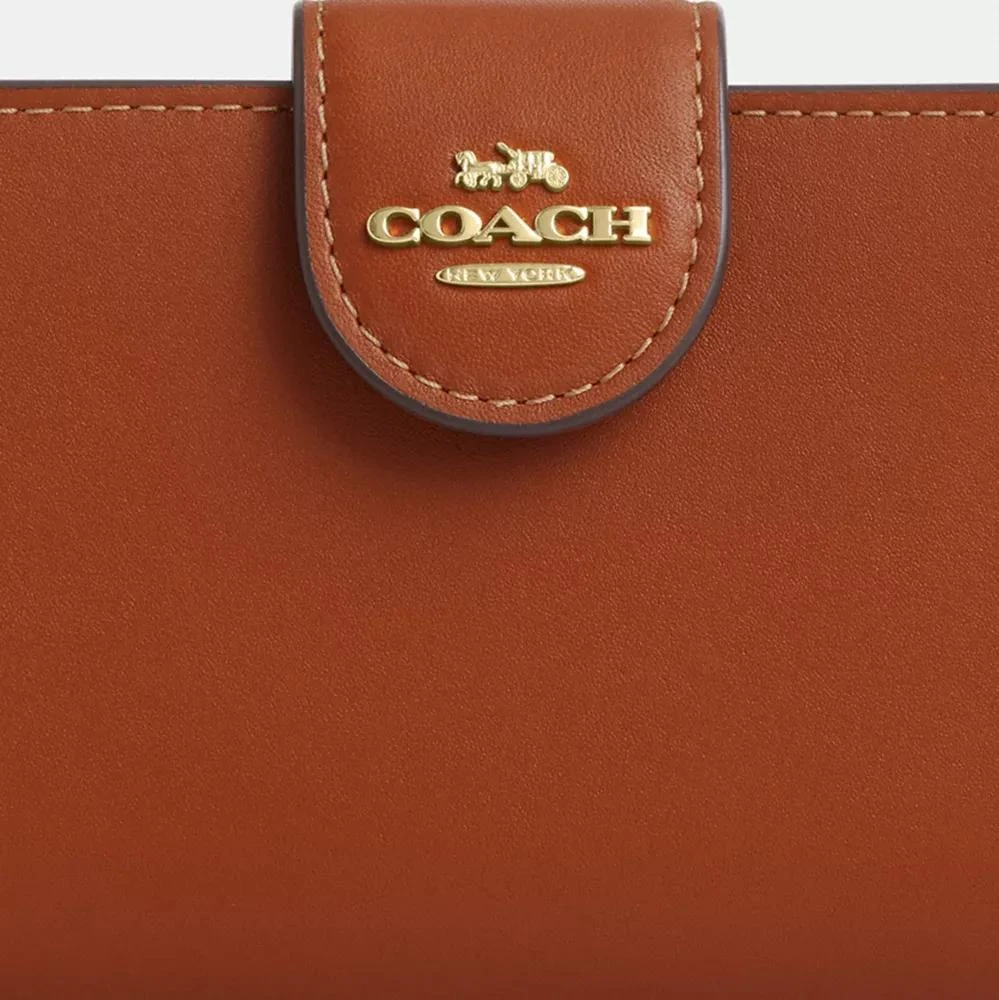 Coach Medium Corner Zip Wallet 3