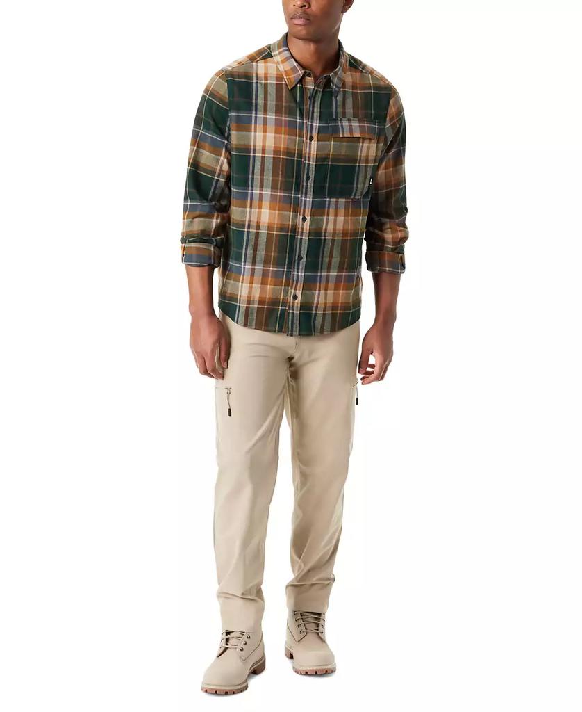 BASS OUTDOOR Men's Classic Fit Plaid Button-Front Stretch Flannel Shirt