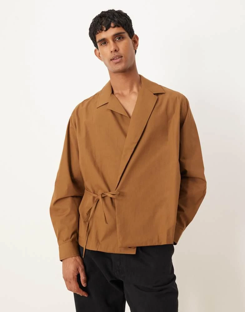 ASOS ASOS DESIGN relaxed revere collar with side tie in light brown