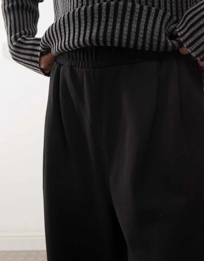 Weekday Weekday Wind super wide leg sweatpants with front pleats in black 4