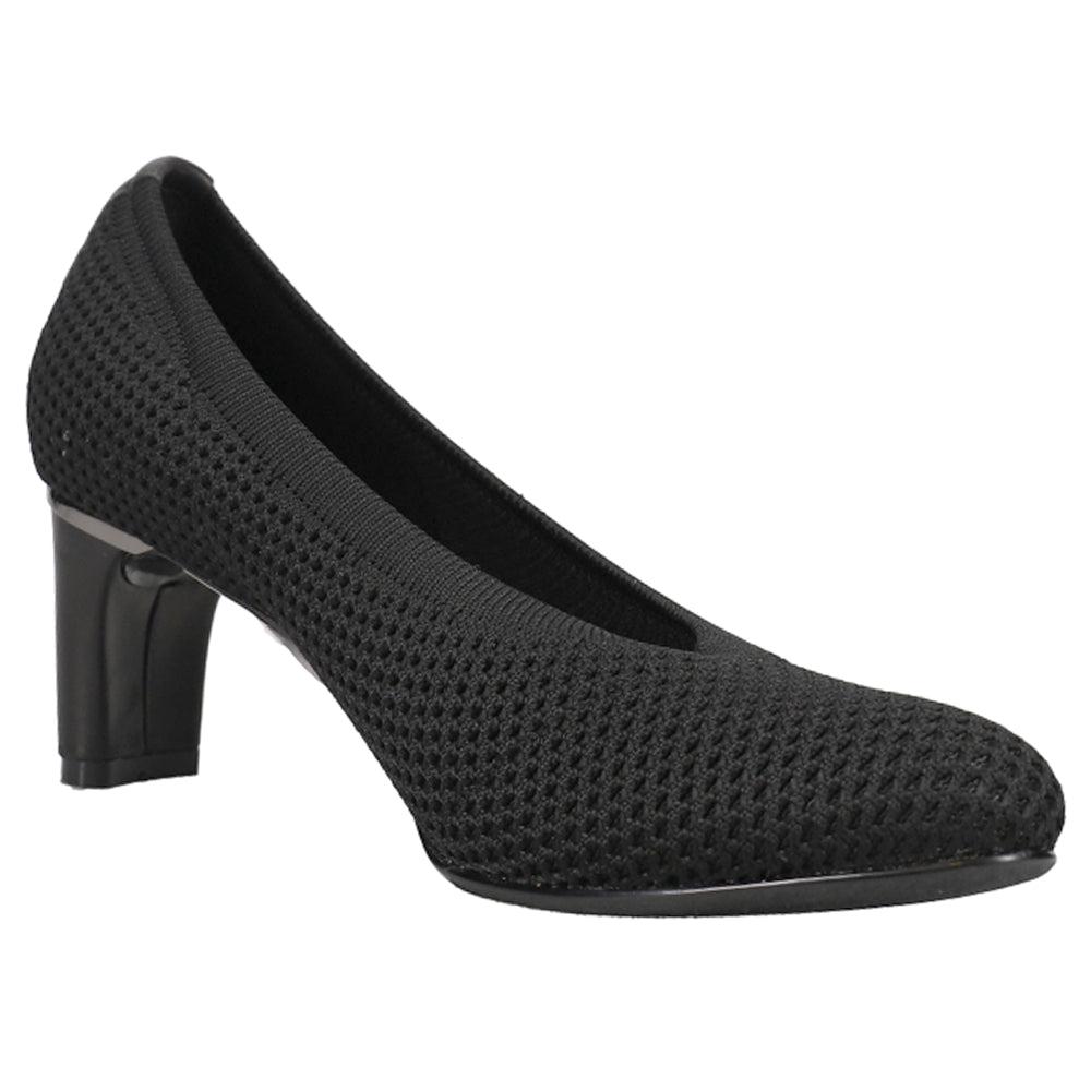 Vaneli Darrie Round Toe Pumps