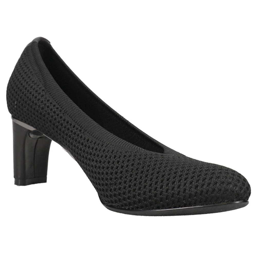Vaneli Darrie Round Toe Pumps 2