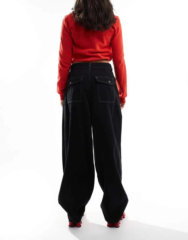 COLLUSION COLLUSION baggy parachute jeans with contrast stitch in black - BLACK 2