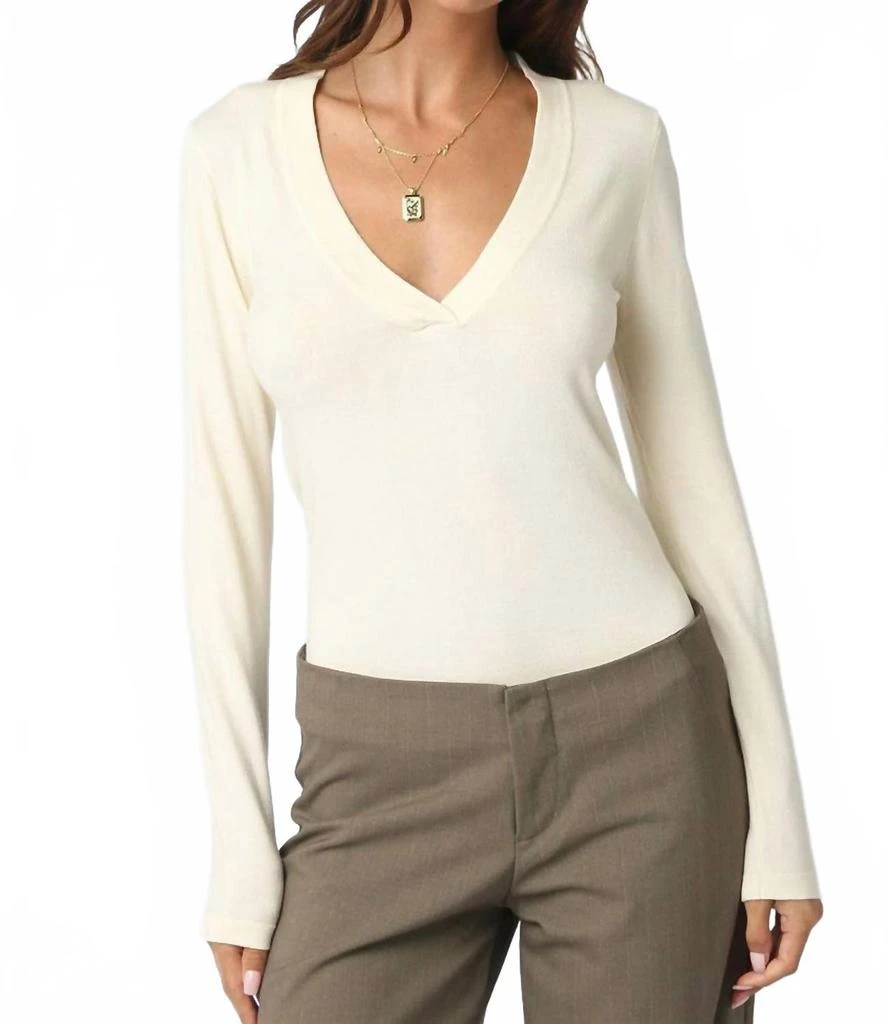 OLIVACEOUS Kyla V-Neck Bodysuit In Ecru