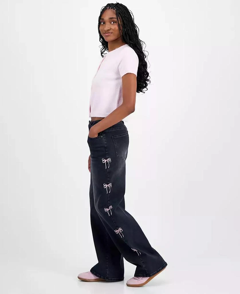 Madden Girl Juniors
Ultra 90s Bow-Embroidered Jeans 4