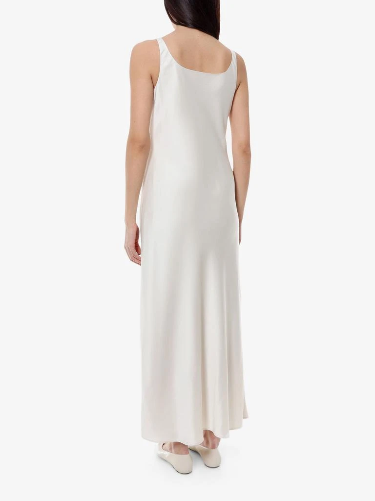 Le 17 Septembre DRESS 4