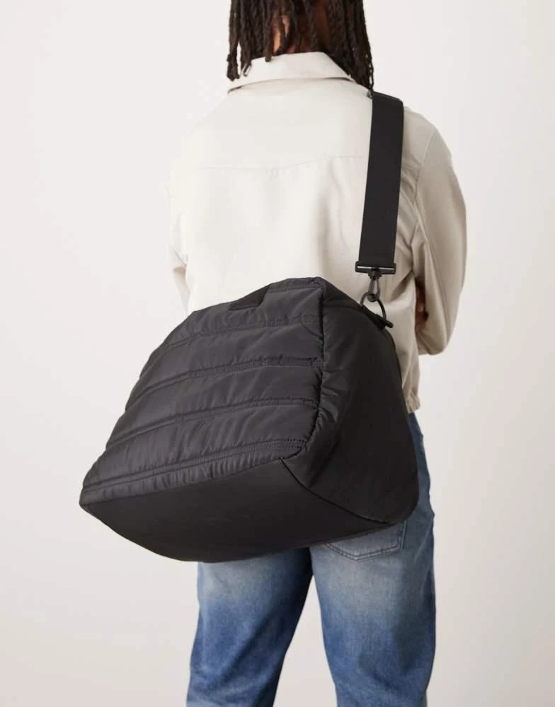 ASOS ASOS DESIGN puffer holdall bag in black 2