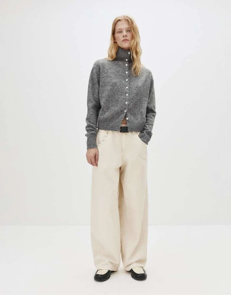 Pull&Bear Pull&Bear High neck buttoned cardigan in grey marl 2