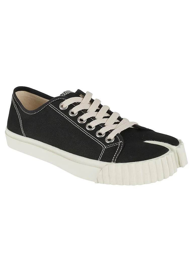 Maison Margiela Tabi Sneakers 2