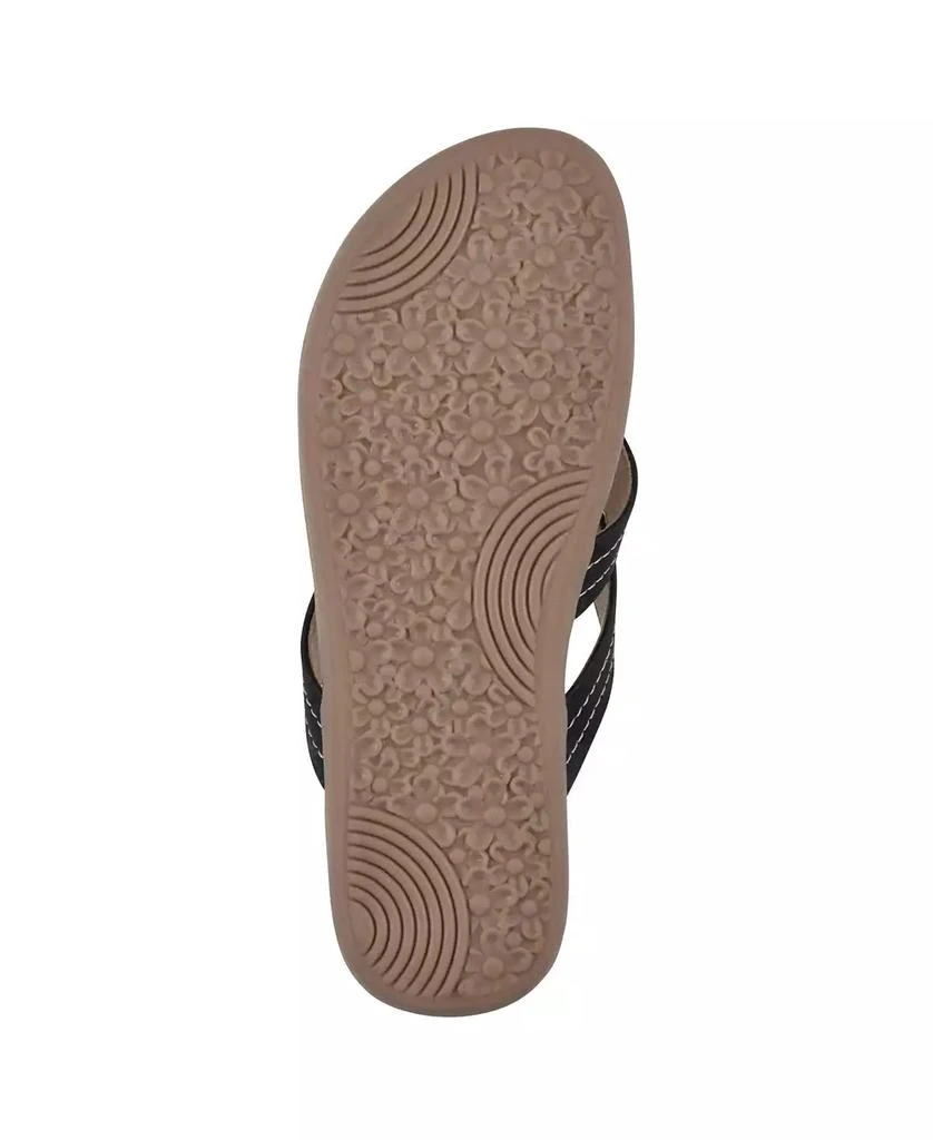 White Mountain Women's Fateful Thong Sandal 5