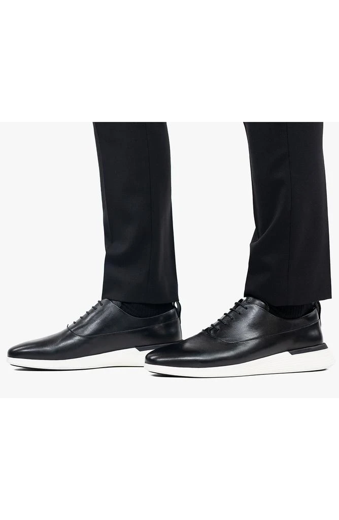 Wolf & Shepherd Crossover™ Longwing Plain Toe Oxford 2