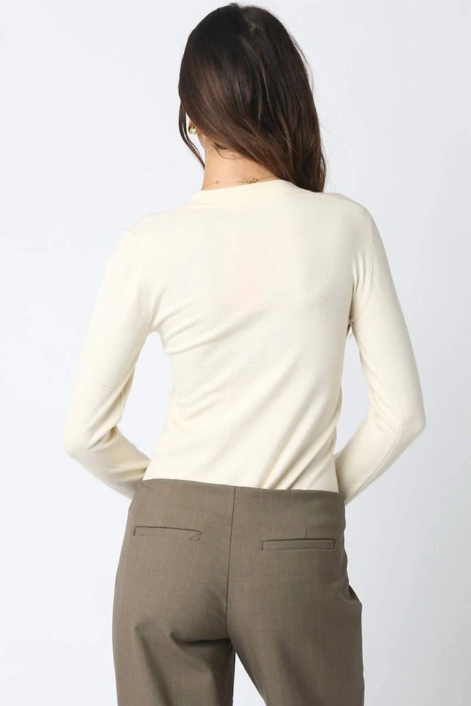 OLIVACEOUS Olivaceous - Kyla V-neck Bodysuit 2