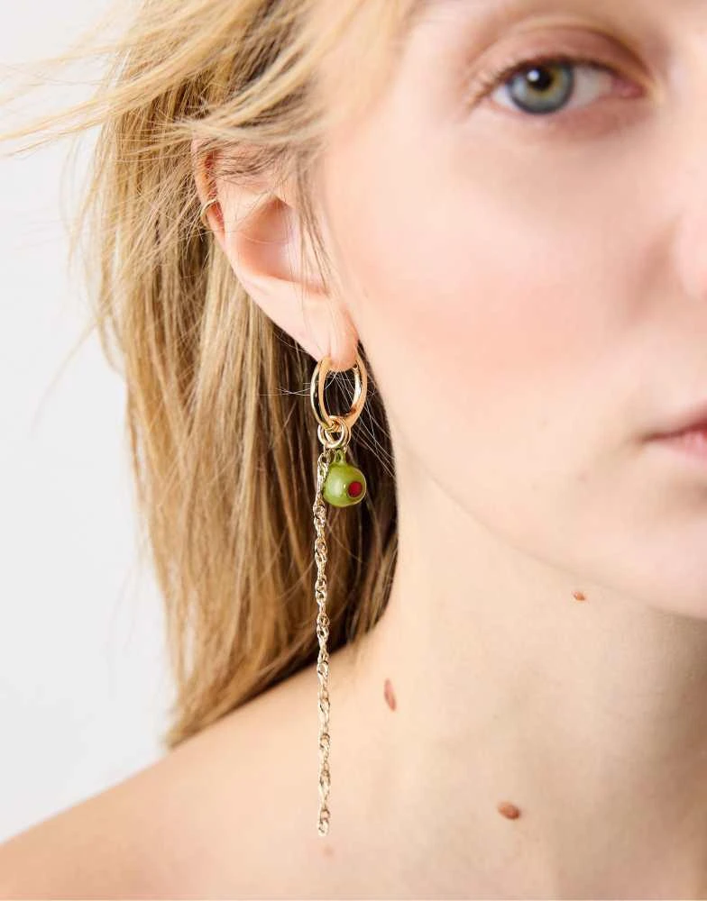 Stradivarius Stradivarius Olive earring in olive green 3