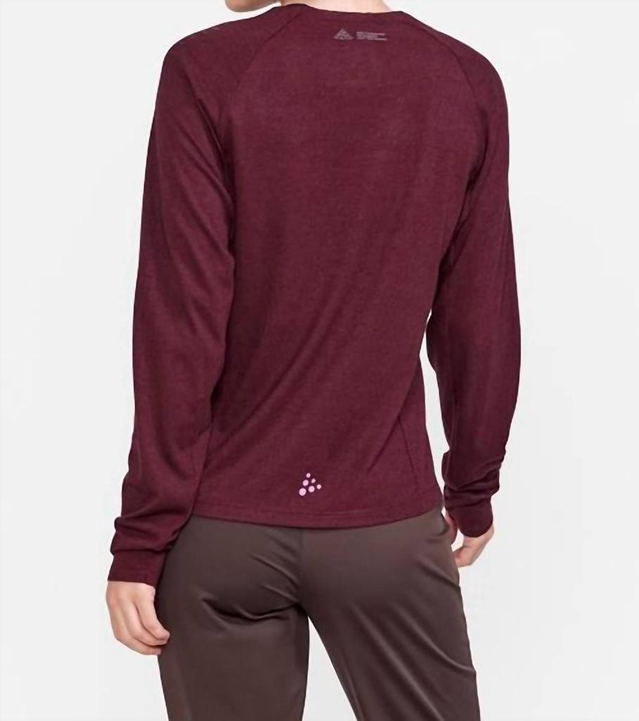 Craft Sportswear Women
s Adv Trail Wool Wind Long Sleeve Tee In Punsch/melan