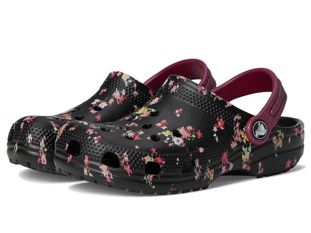 Crocs Classic Graphic Clogs (Little Kid/Big Kid) 1