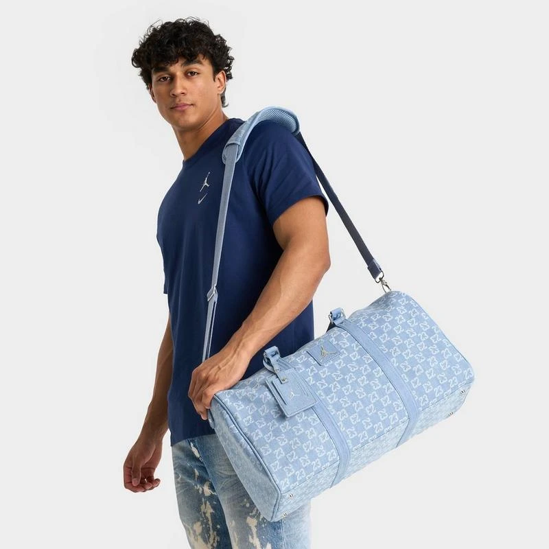 Jordan Jordan Monogram Medium Duffel Bag (25L) 1