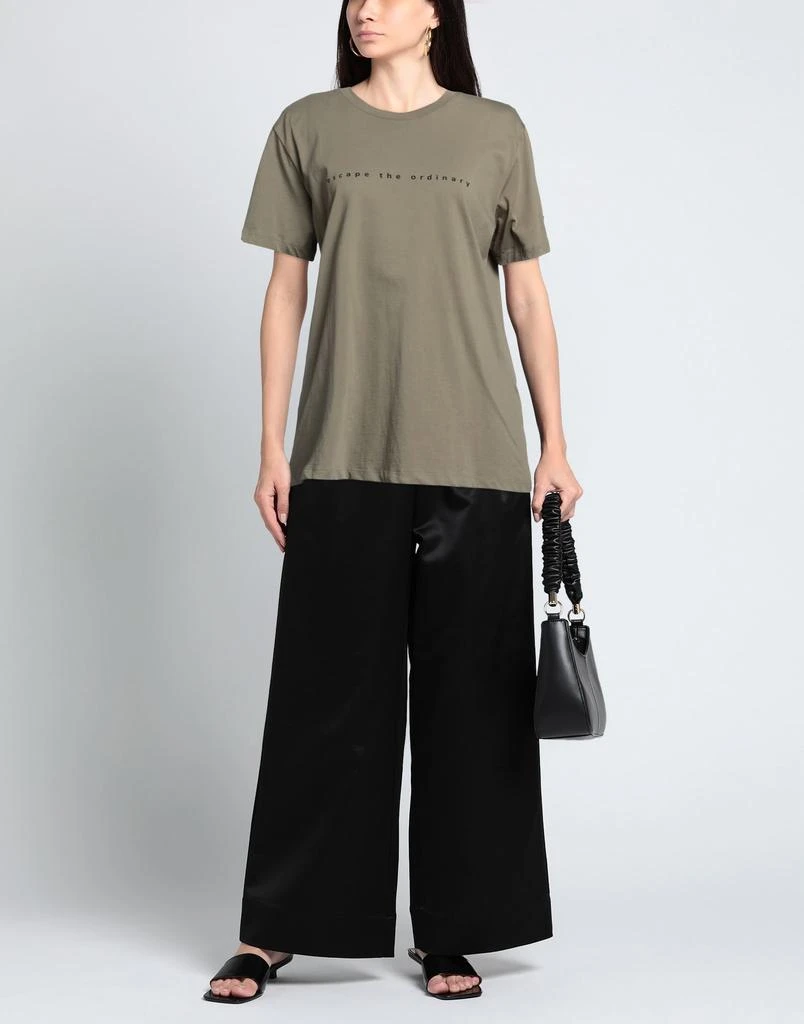 AHIRAIN T-shirt 2