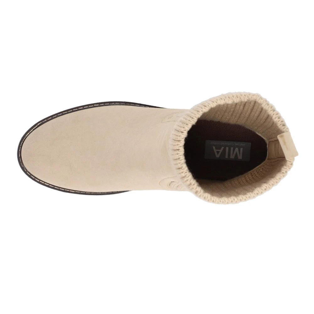 MIA Kara Lug Sole Pull On Round Toe Booties 4