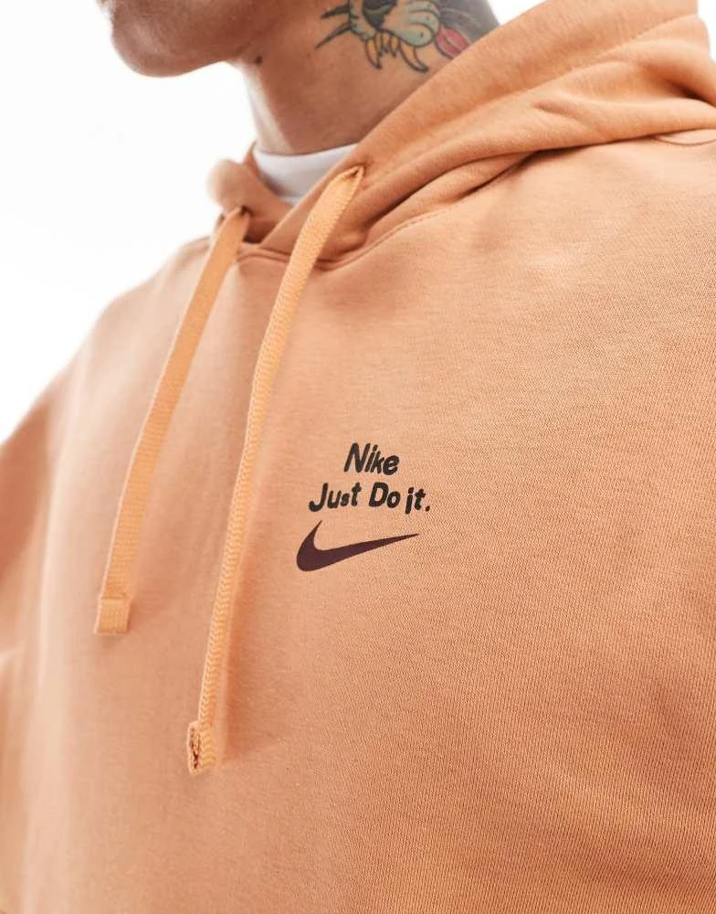 NIKE Nike Club graphic graphic hoodie in brown 3