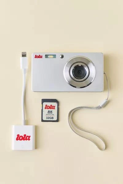 Lola Lola Essential Digital Camera Bundle 1