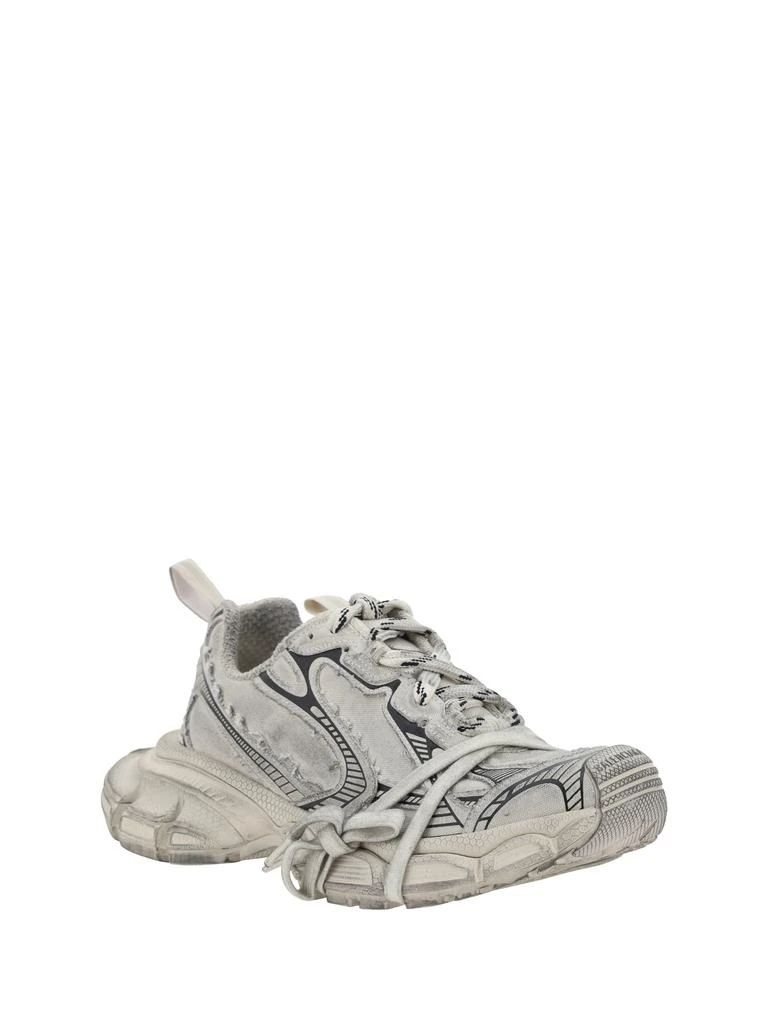 Balenciaga 3XL Destroyed Sneakers 2