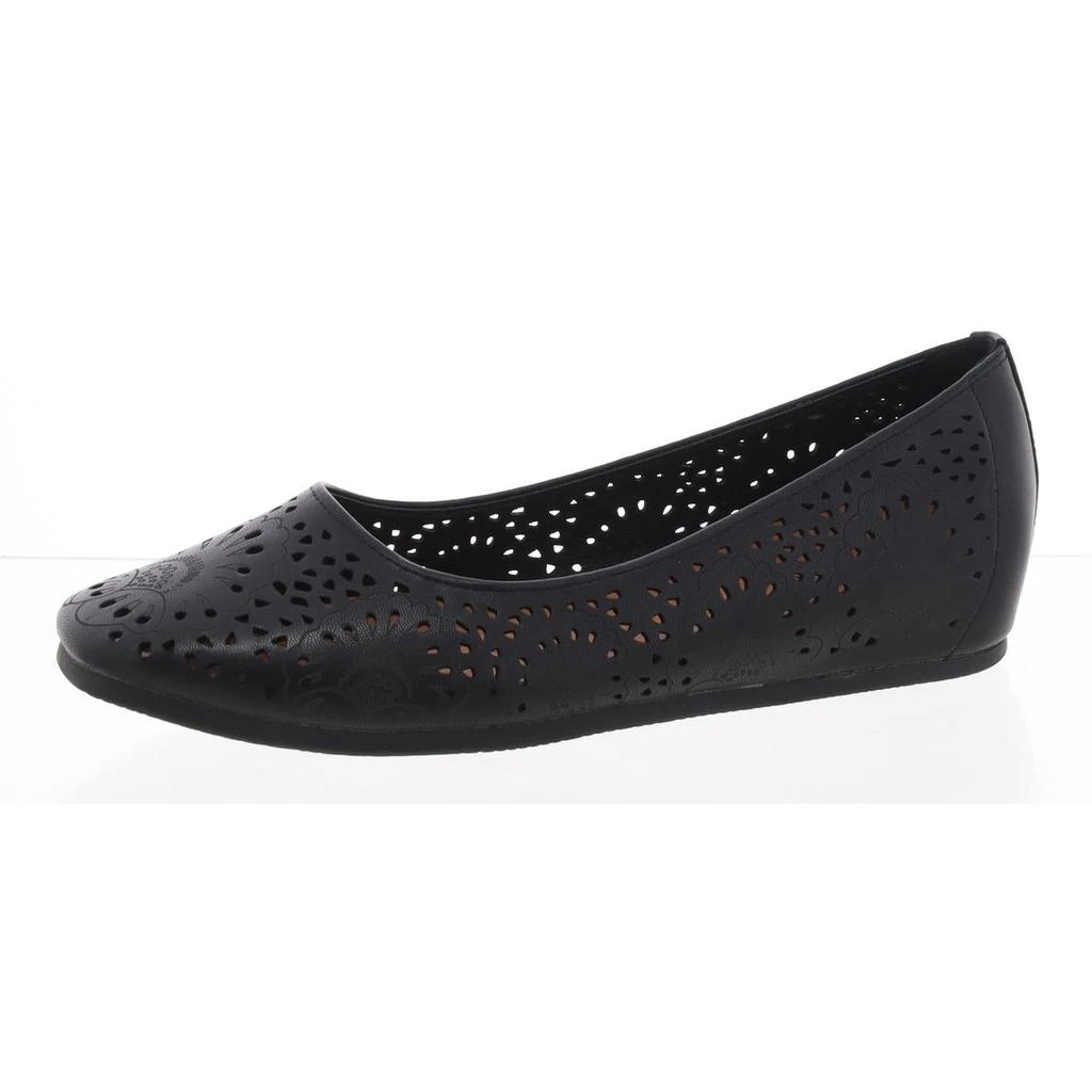 Baretraps Chika Womens Embossed Laser Cut Ballet Flats 4