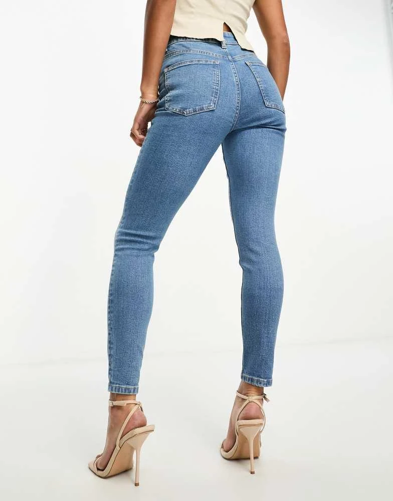 ASOS ASOS DESIGN Petite ultimate skinny jeans in mid blue 3