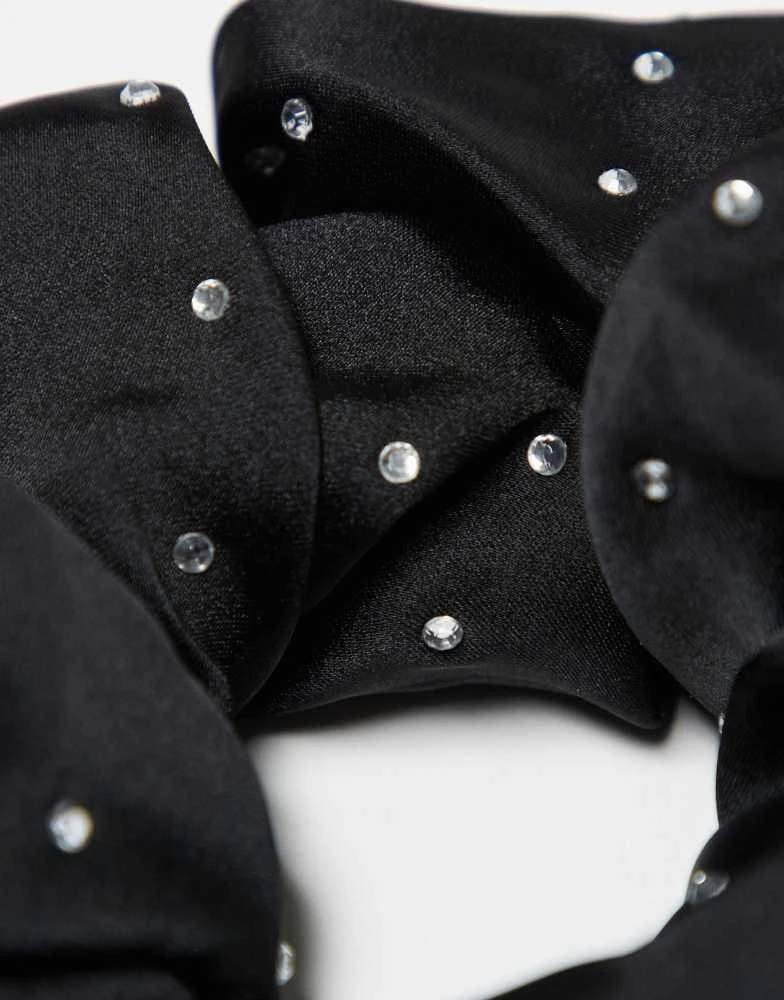 Kitsch Kitsch Fabric Rhinestone Scrunchie 1 Pack - Black 3