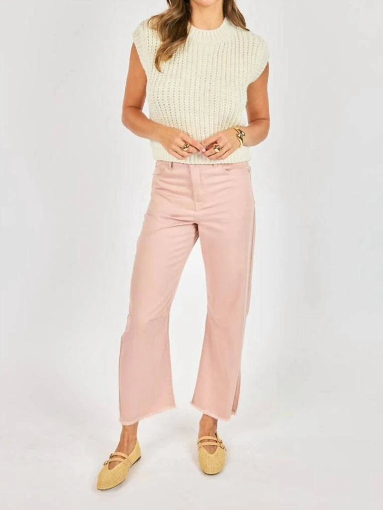 Sadie 
Sage Sadie 
Sage - Chunky Hand Knit Sleeveless Sweater 4