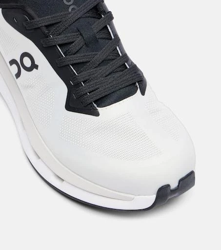 On Cloudzone running shoes 5